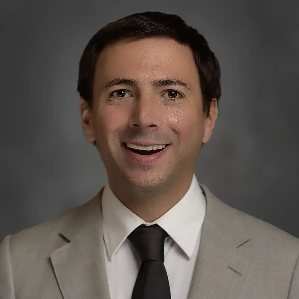 Victor Dominguez, MD, headshot