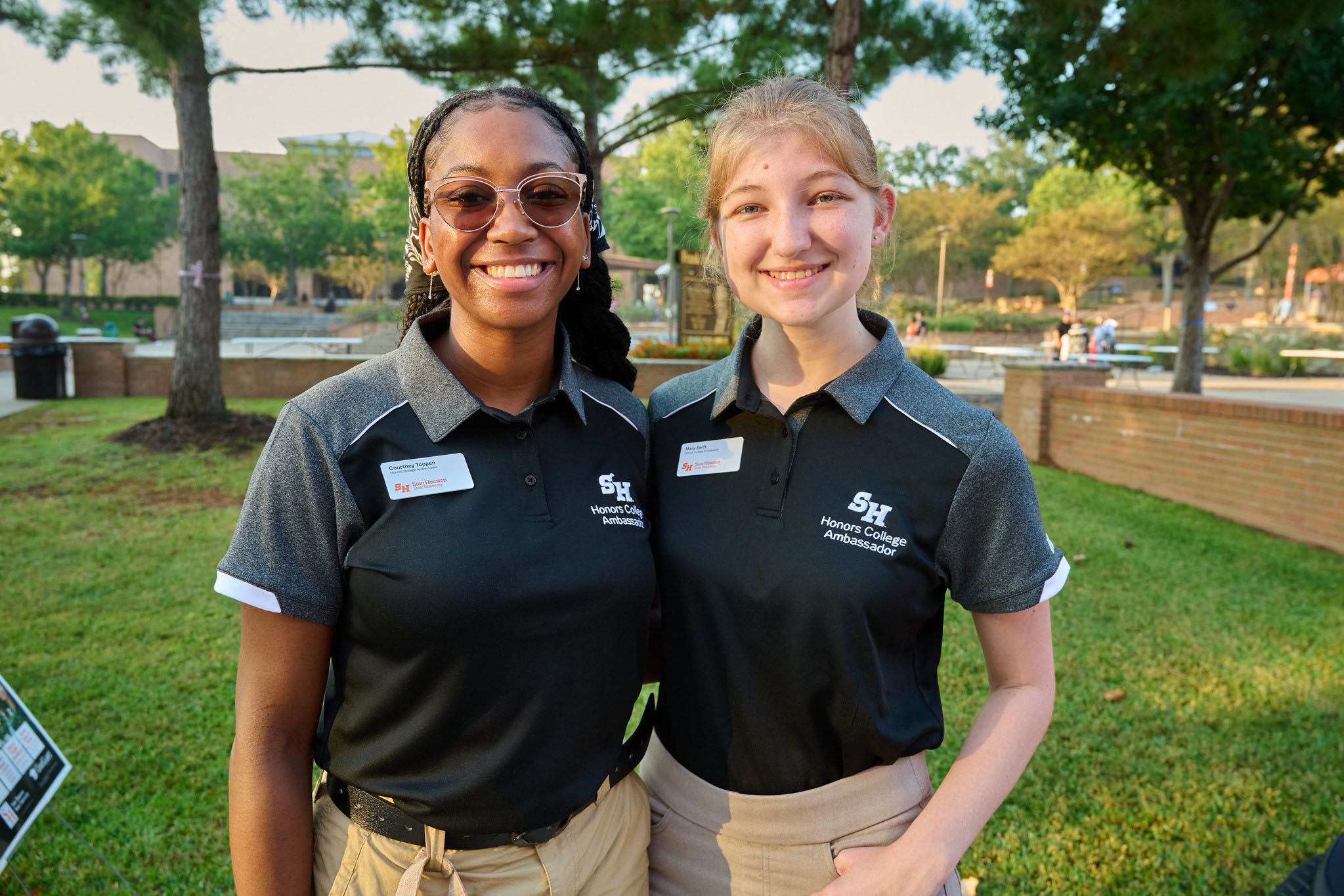 SHSU Honors students can serve as ambassadors and help incoming students get connected