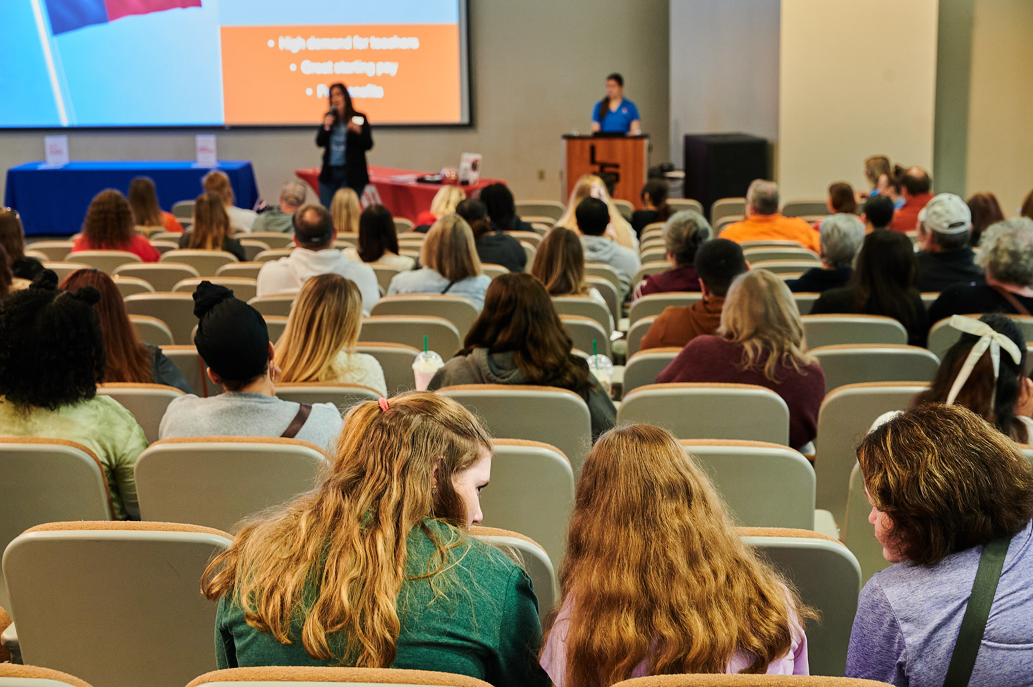 The Honors College at SHSU hosts a one-hour mandatory orientation for new honors students at the beginning of each semester
