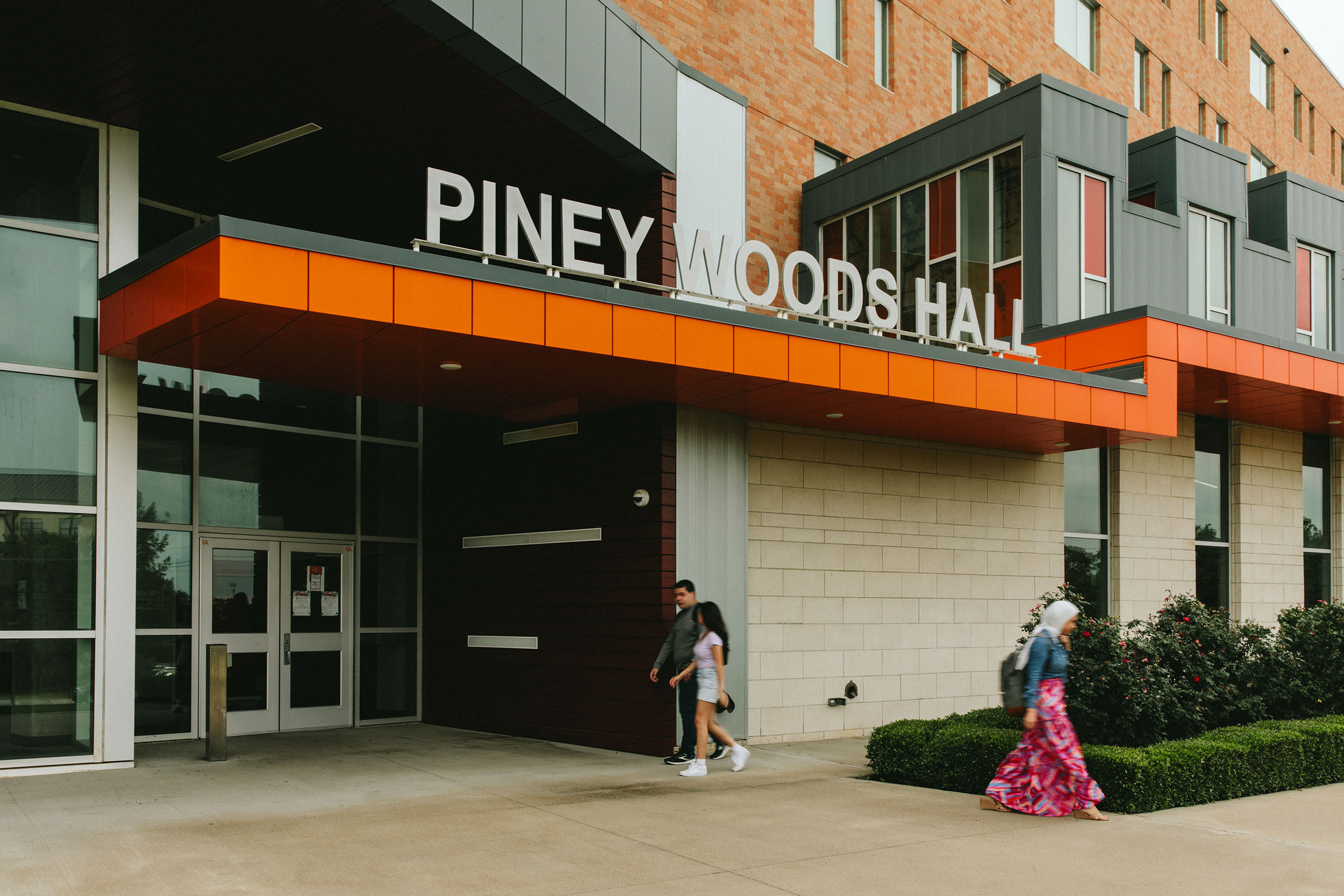 The sixth floor of Piney Woods Hall is reserved for SHSU Honors students who want to be part of the Honors living community.
